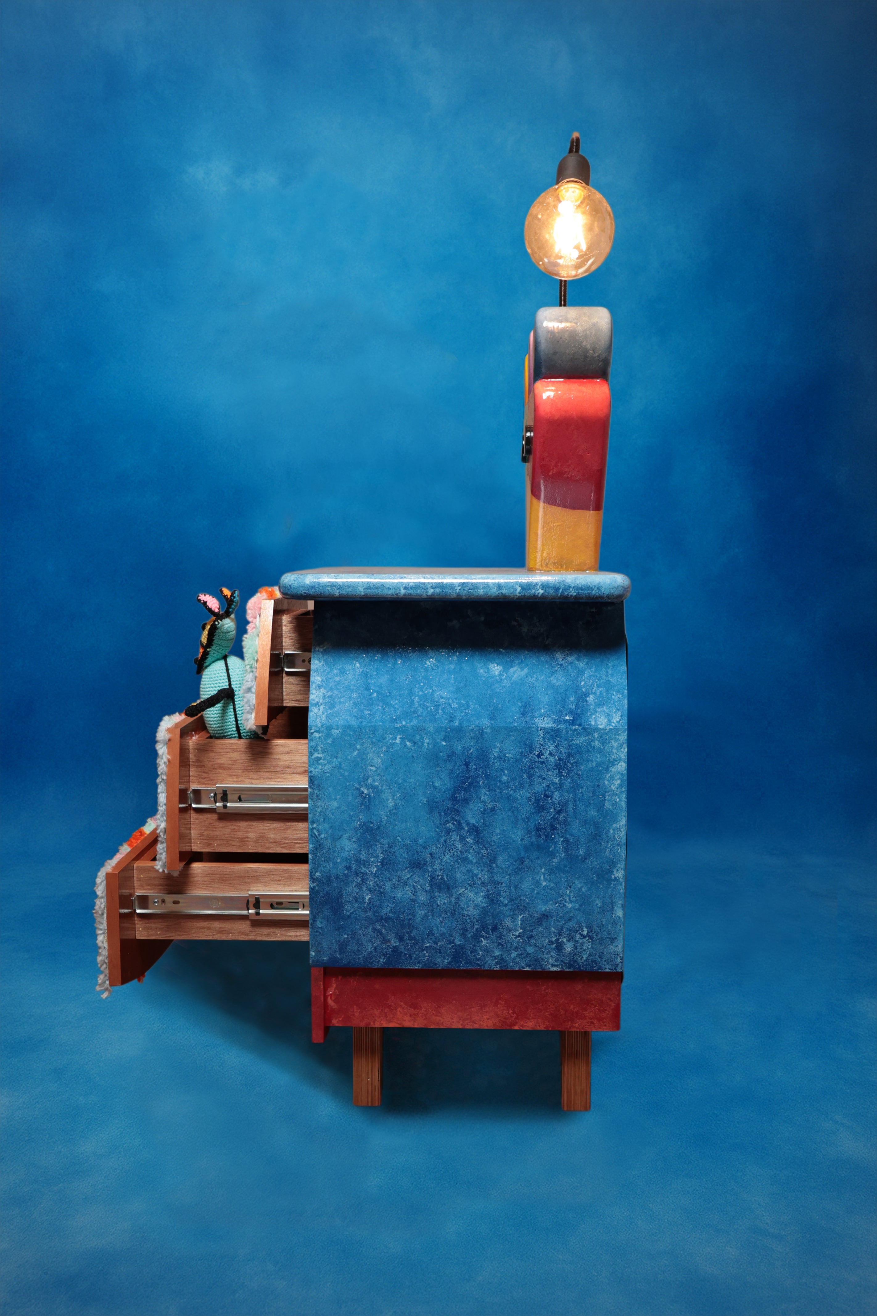 Título Mueble: Alux